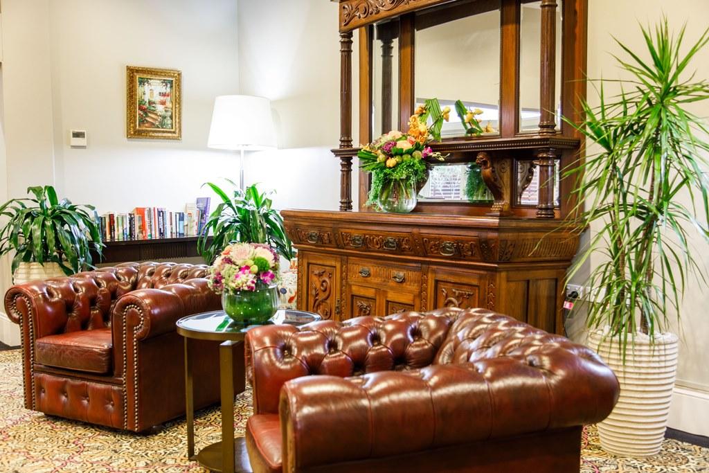 Adabco Boutique 4*