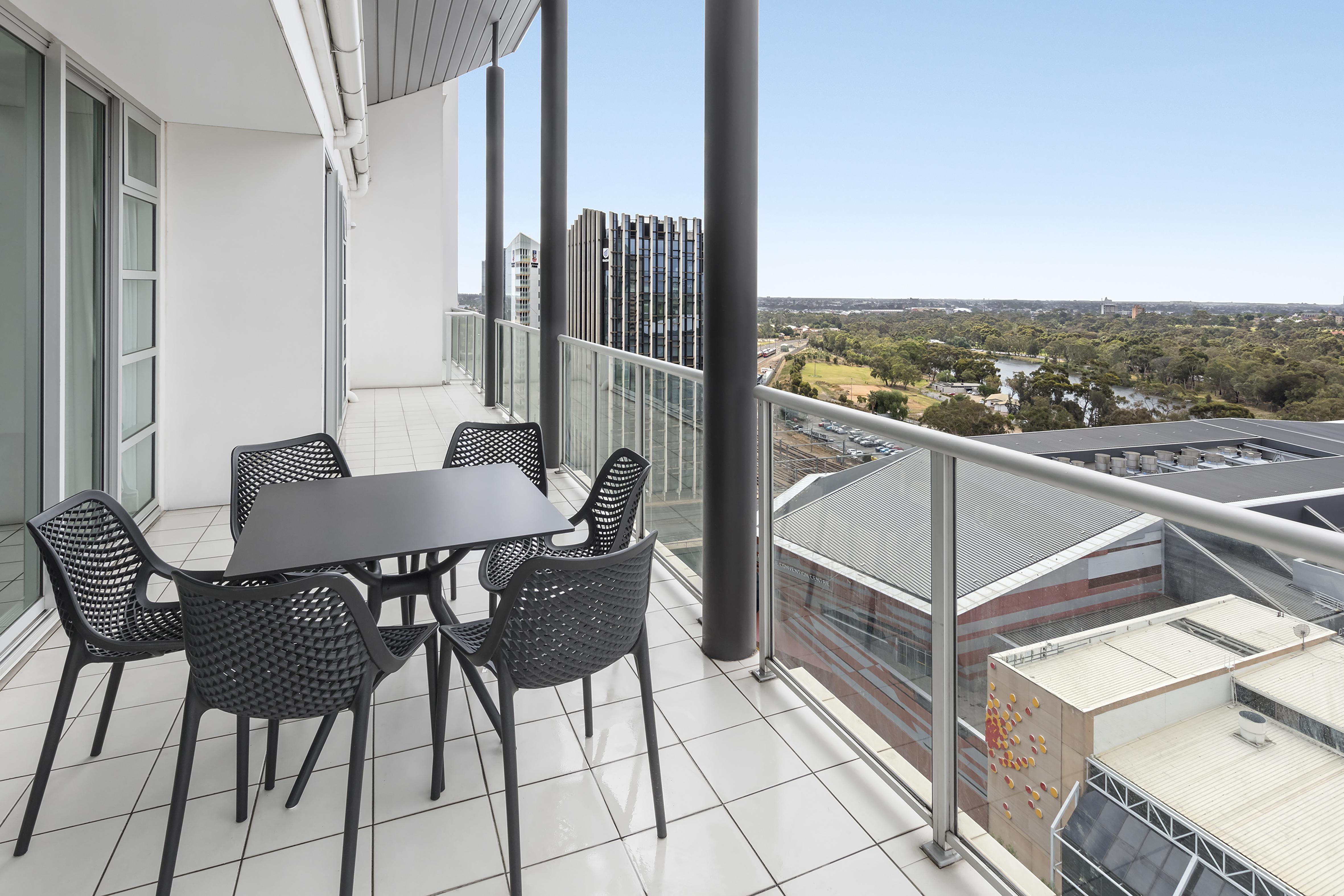 Aparthotel Oaks Embassy