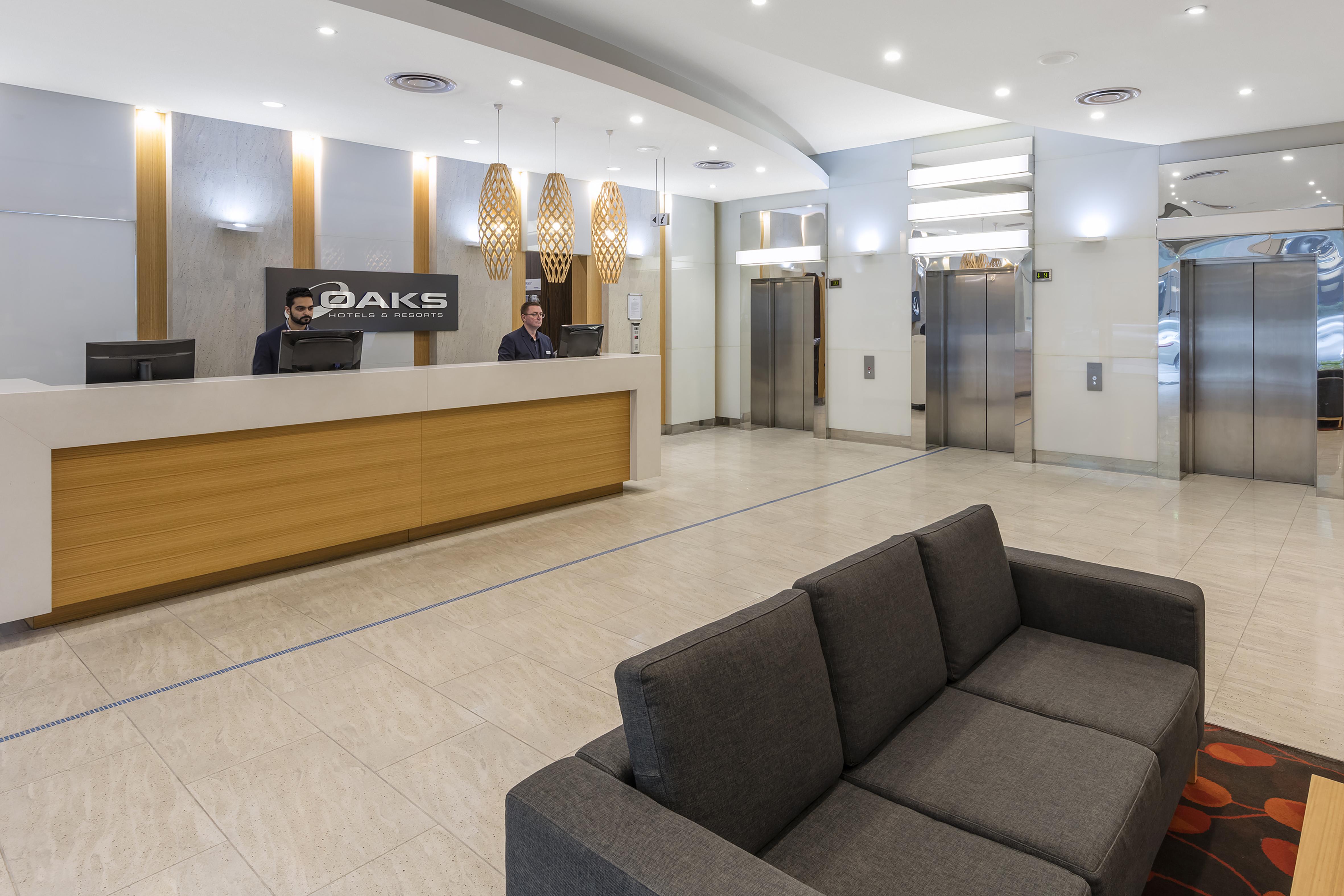 Oaks Embassy 4* Adelaide