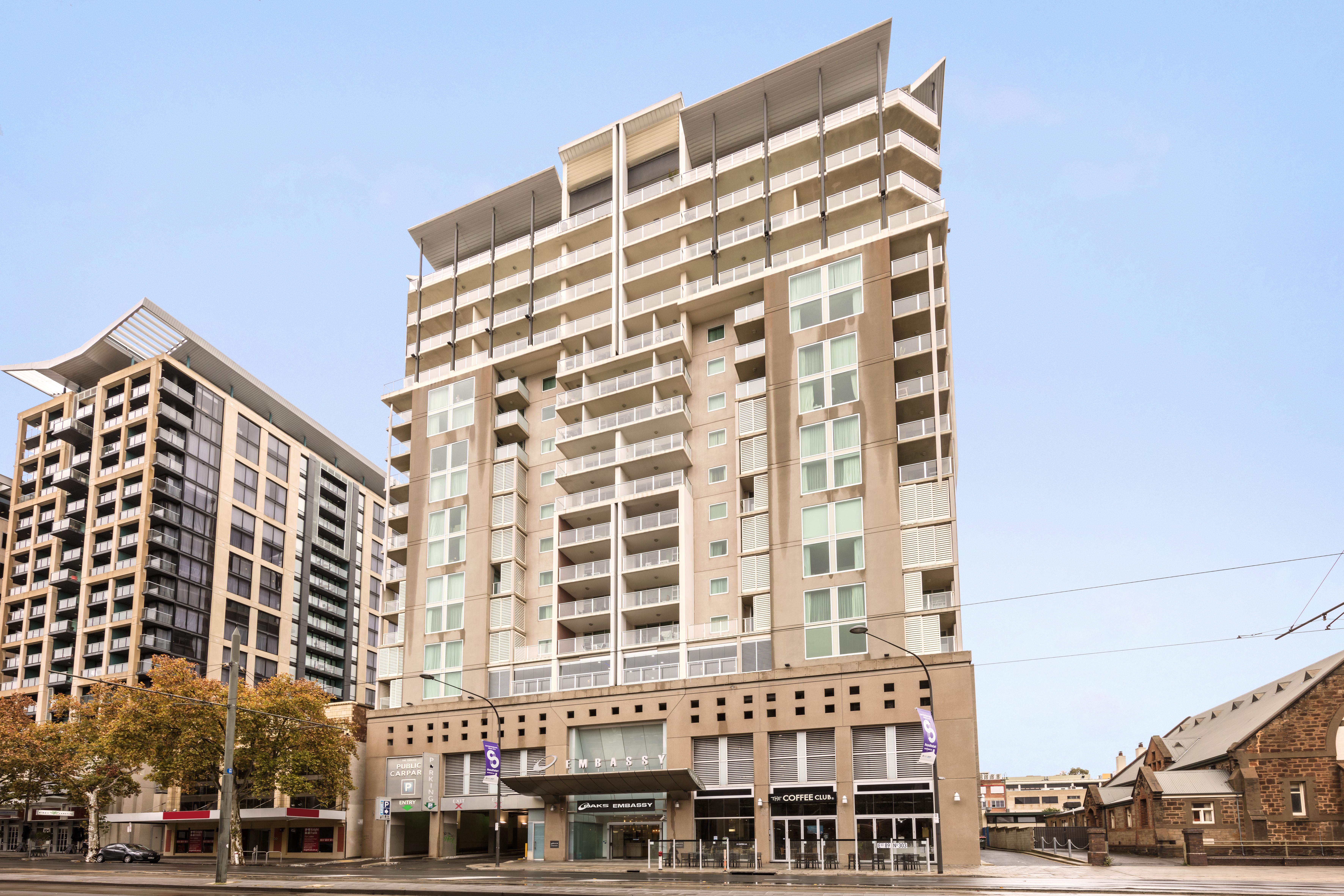 Oaks Embassy 4* Adelaide