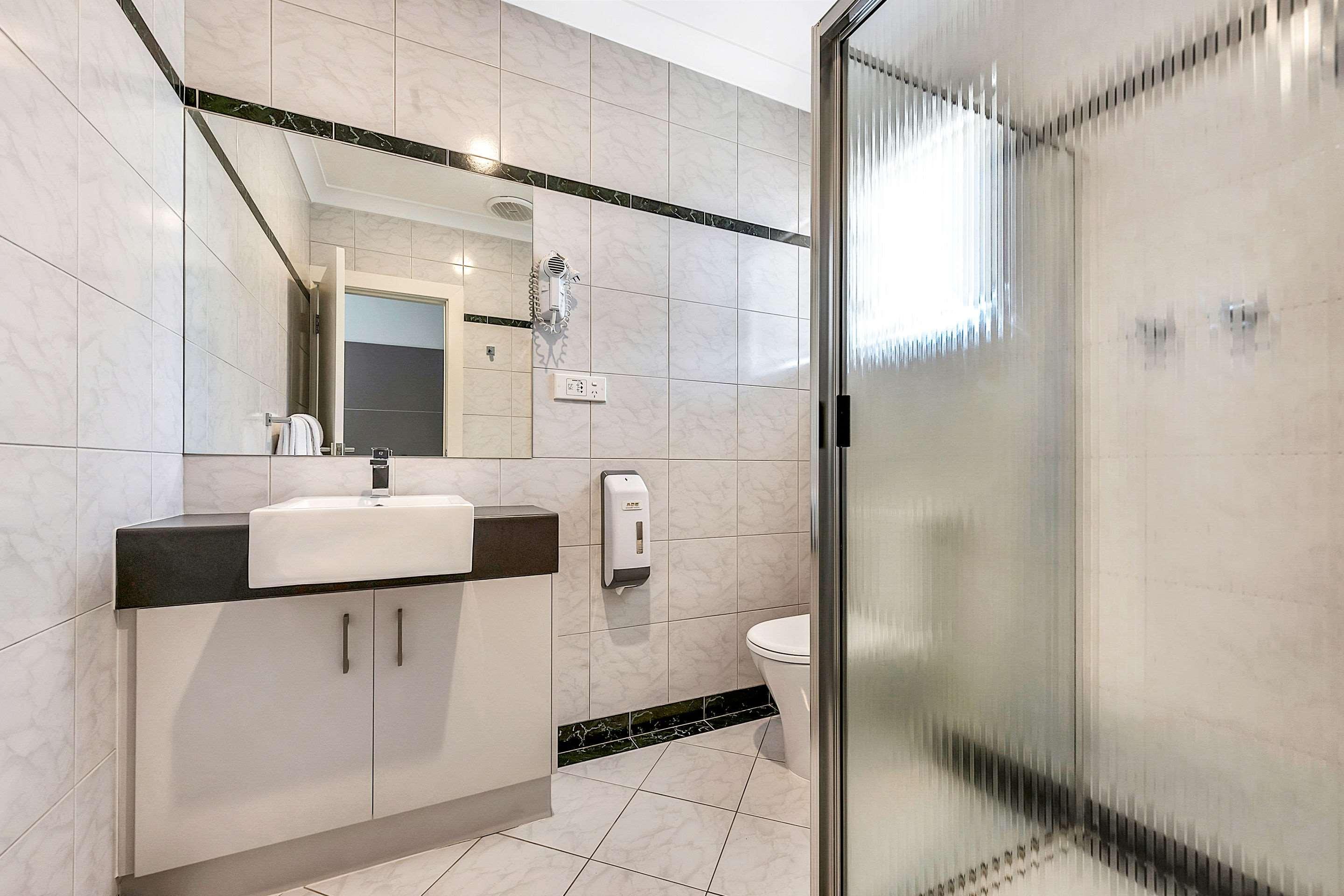 Comfort & Manhattan Hotel 3*