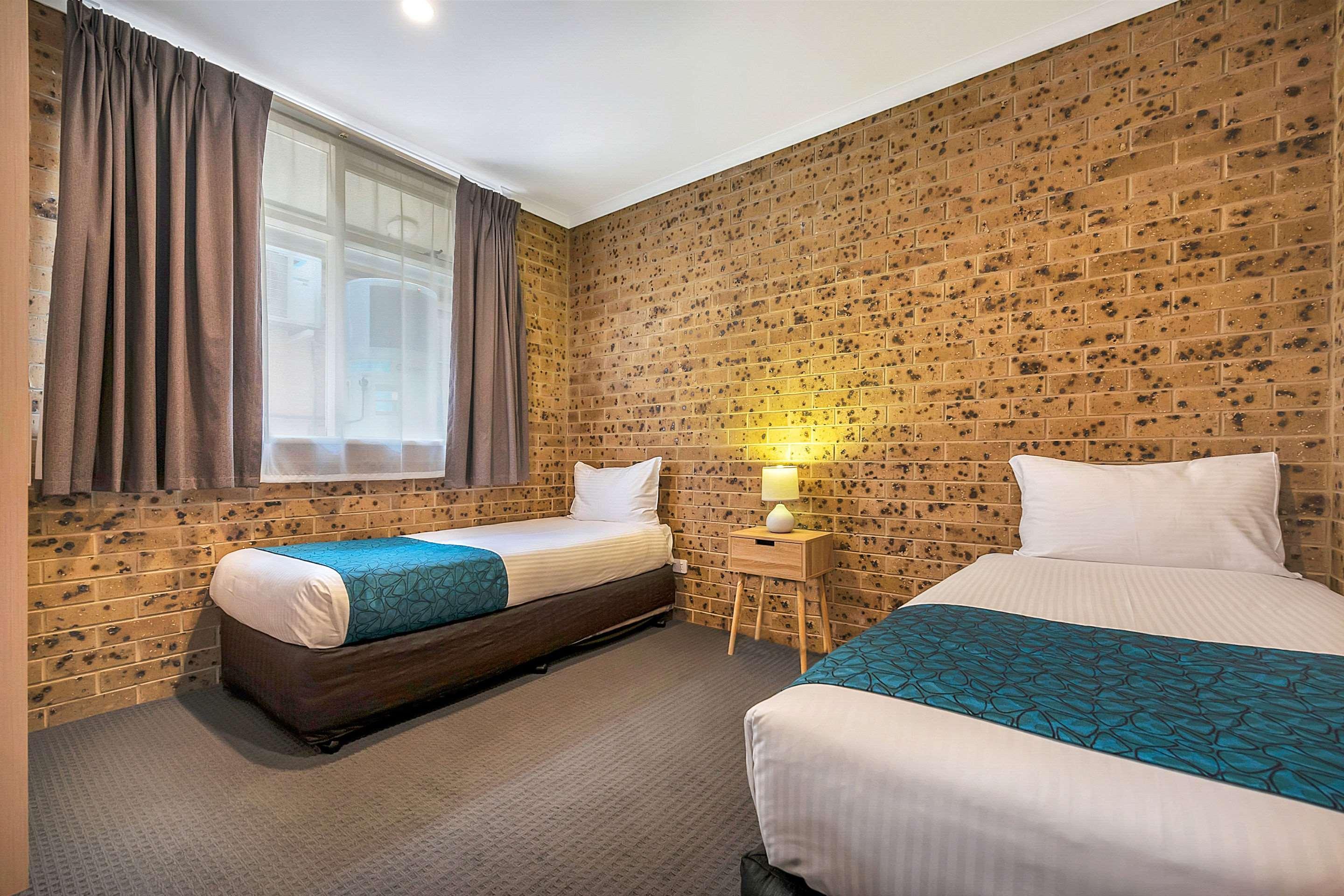 Comfort & Manhattan Adelaide