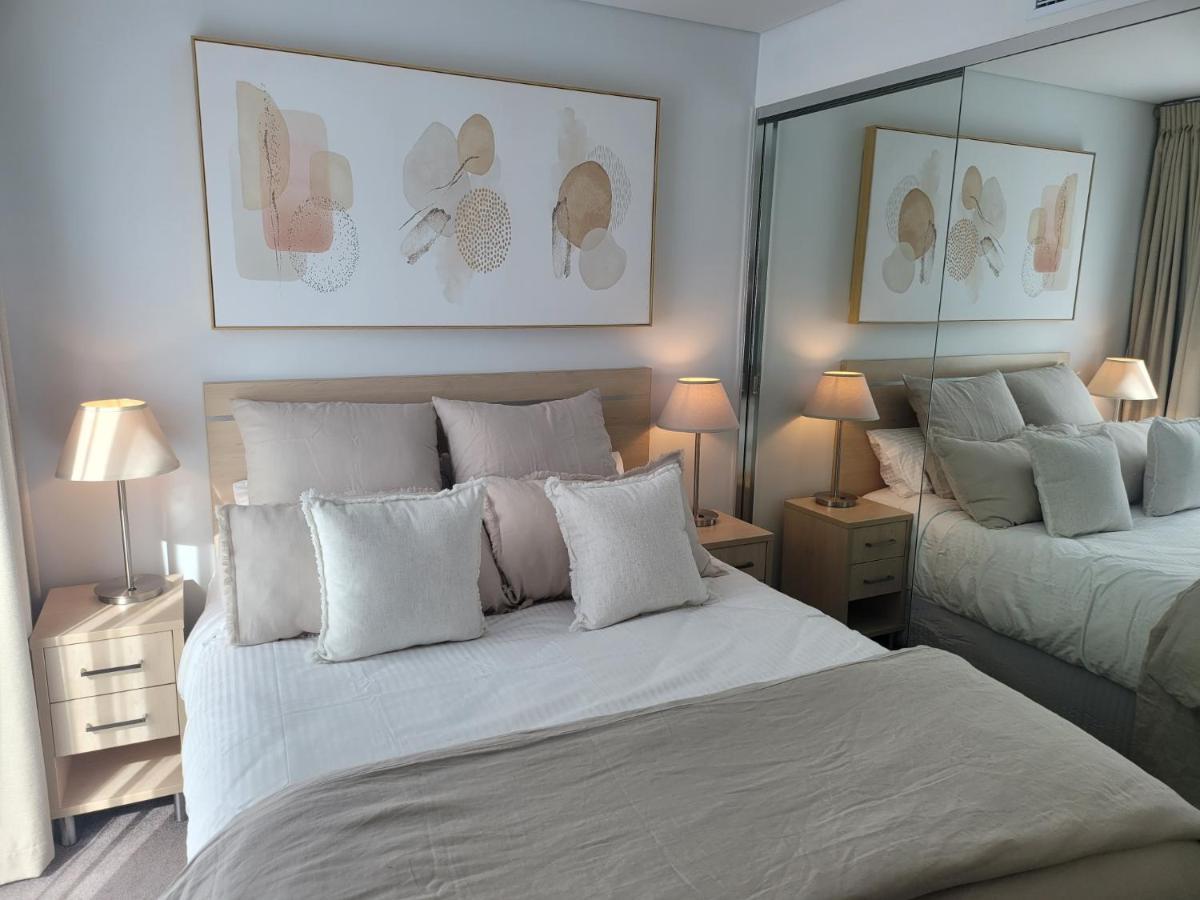 Cbd Deluxe Private 2 Bedroom Apartment Adelaide