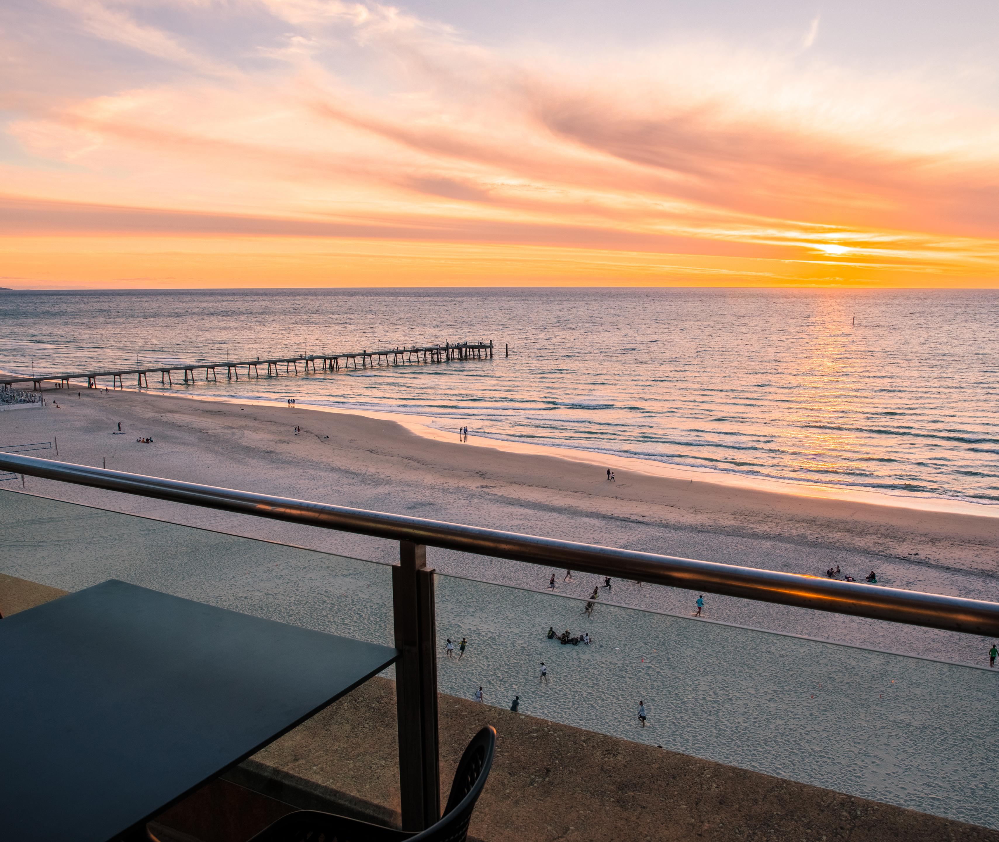 Aparthotel Oaks Glenelg Plaza Pier Adelaide