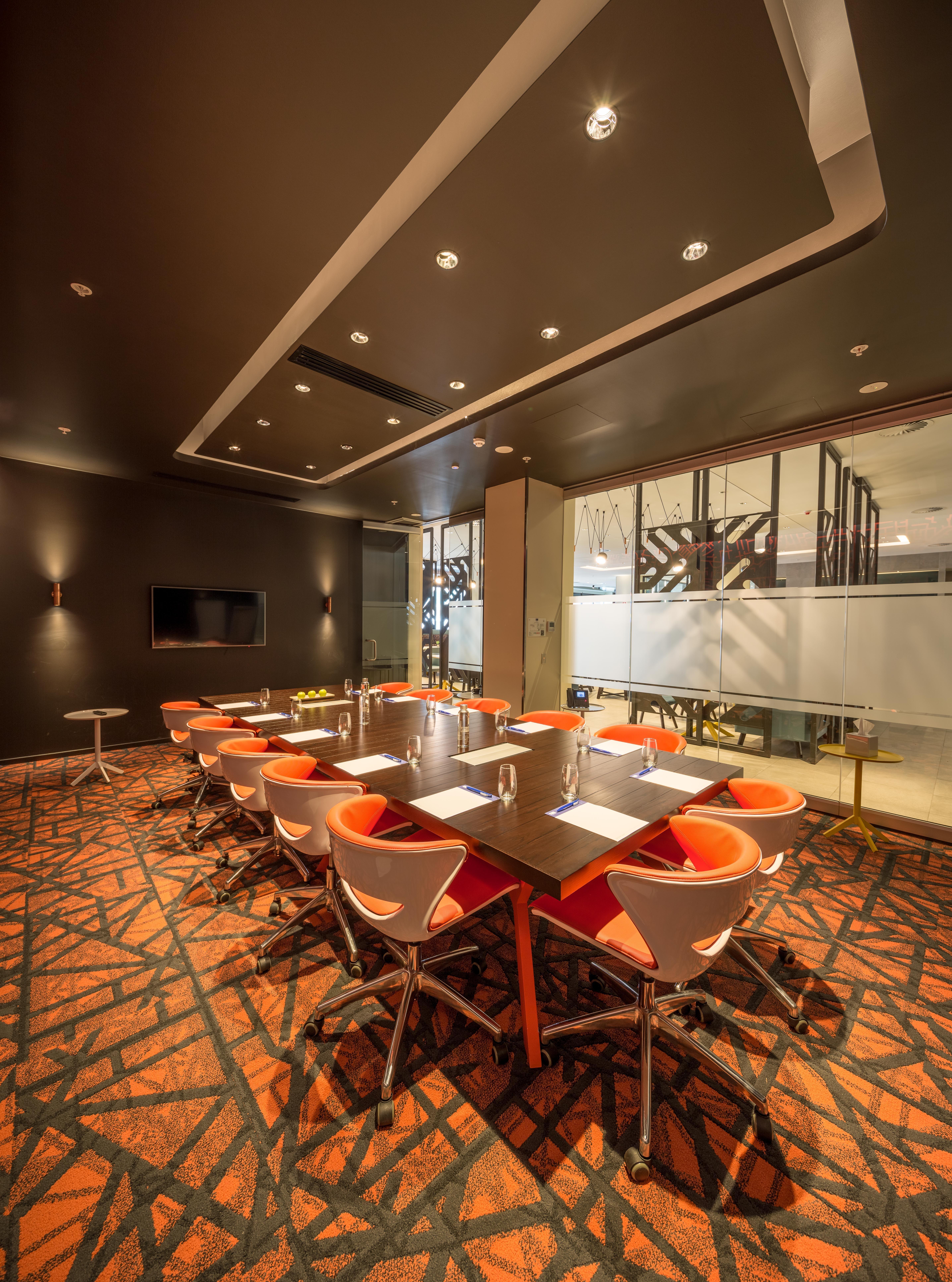 Express Centre By Ihg Hotel Adelaide