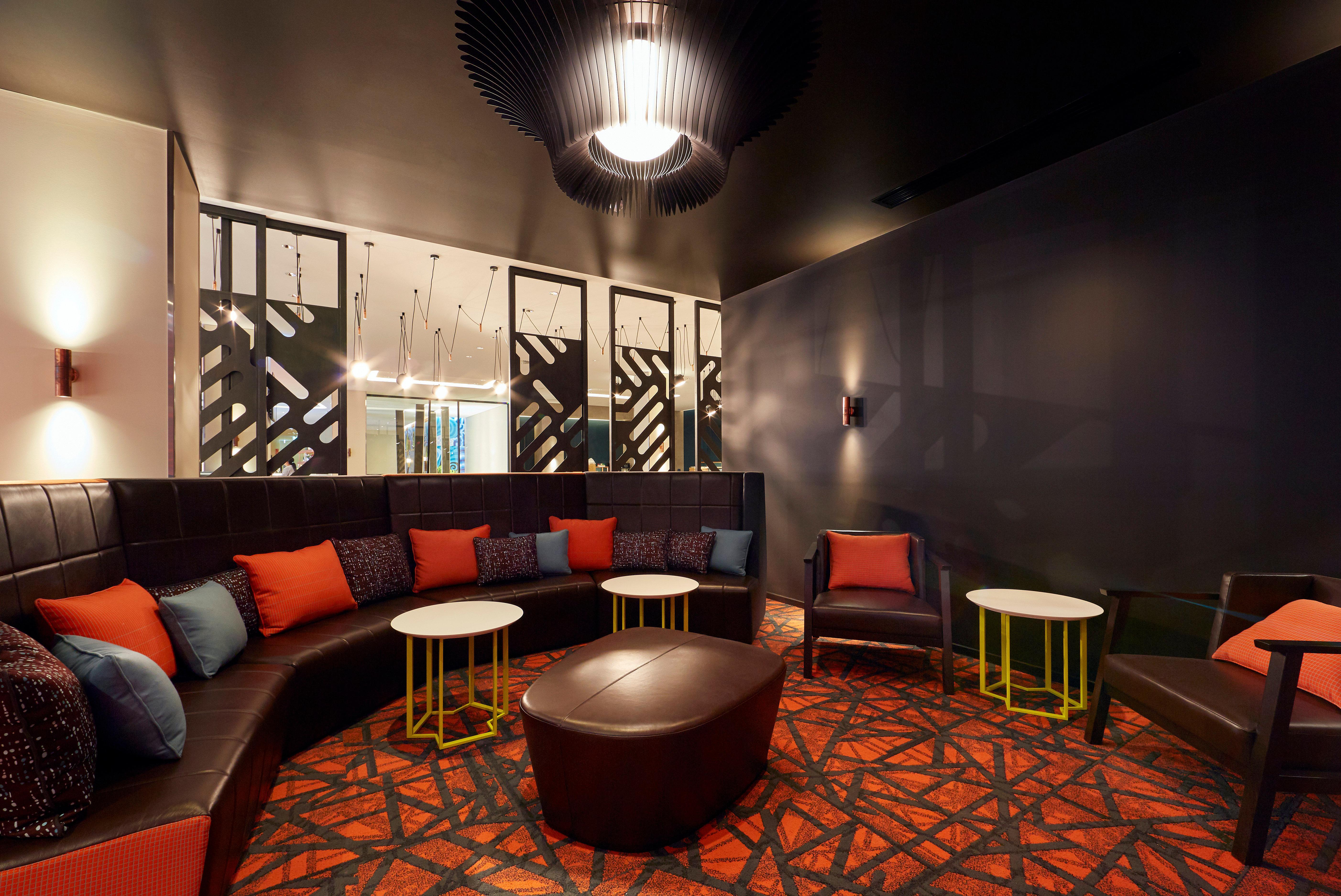Express Centre By Ihg