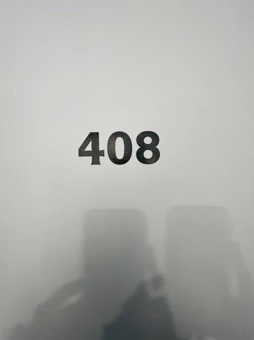 Apartment Ex Ensuite In 408 *