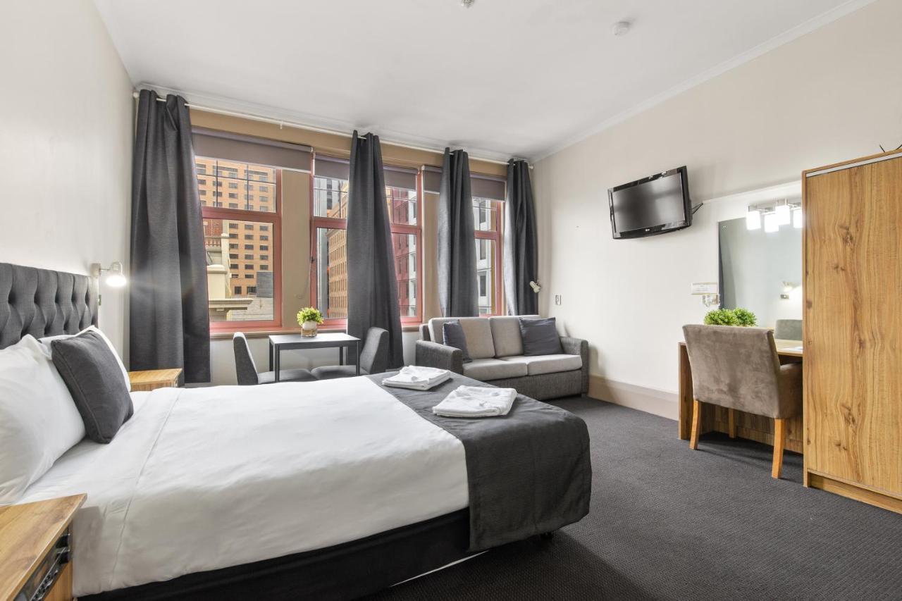 Paringa Hotel
