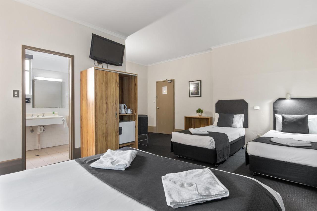 Paringa 3* Adelaide