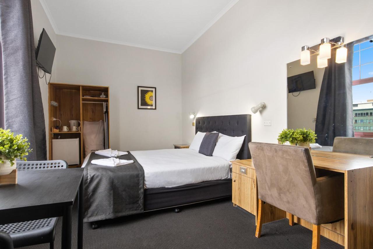 Paringa Hotel 3*