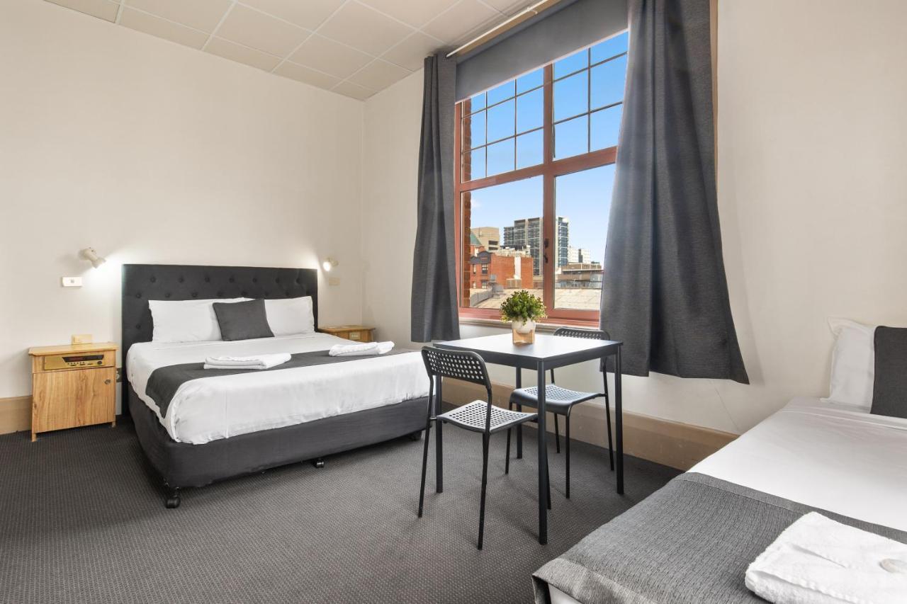 Paringa Hotel