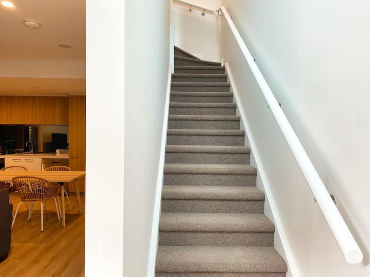 Apartment Beautiful 2br At Cbd With Pool-gym-bbq *