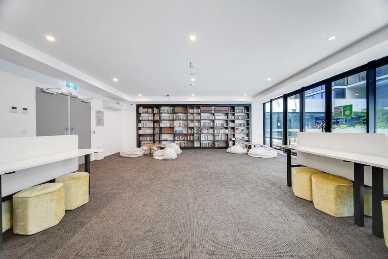 Beautiful 2br At Cbd With Pool-gym-bbq Apartment Adelaide