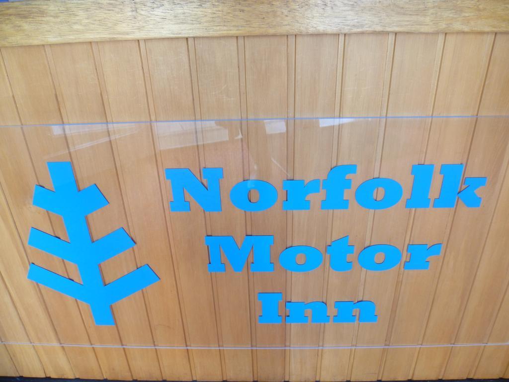 Norfolk Motor Motel 3*