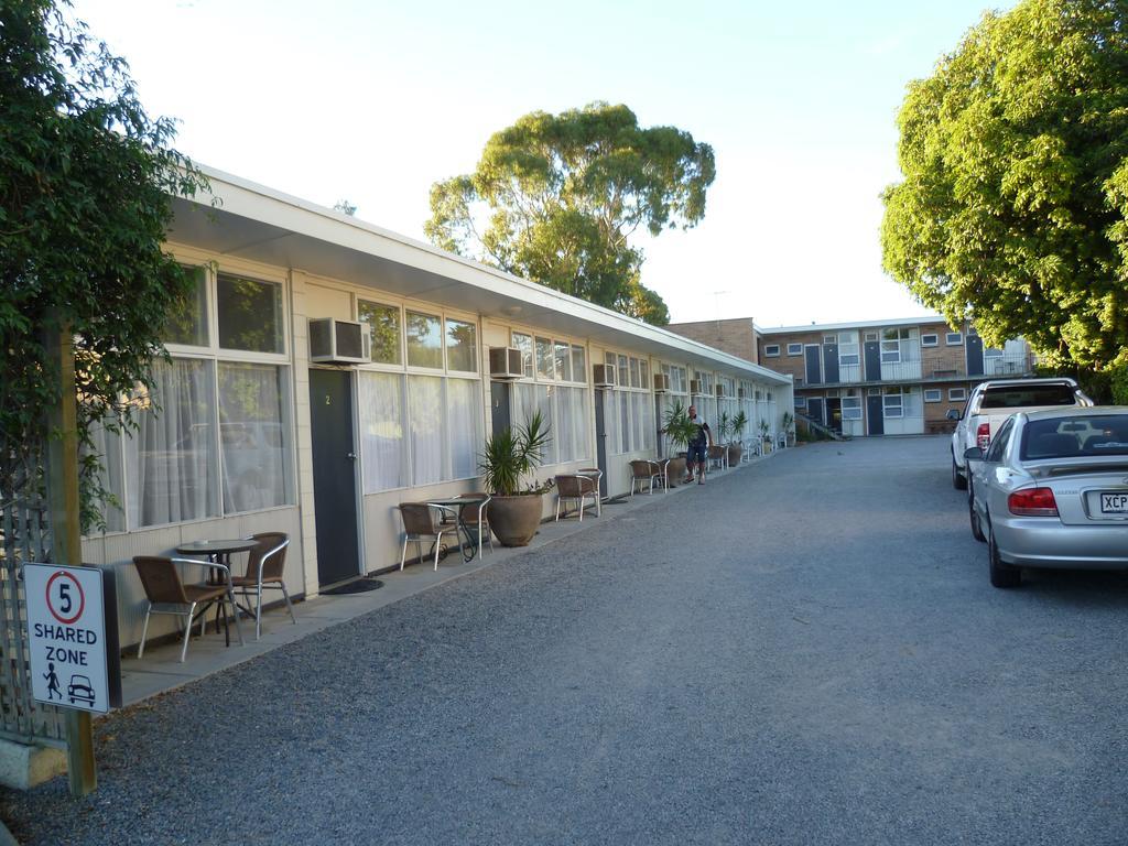 Norfolk Motor 3* Adelaide