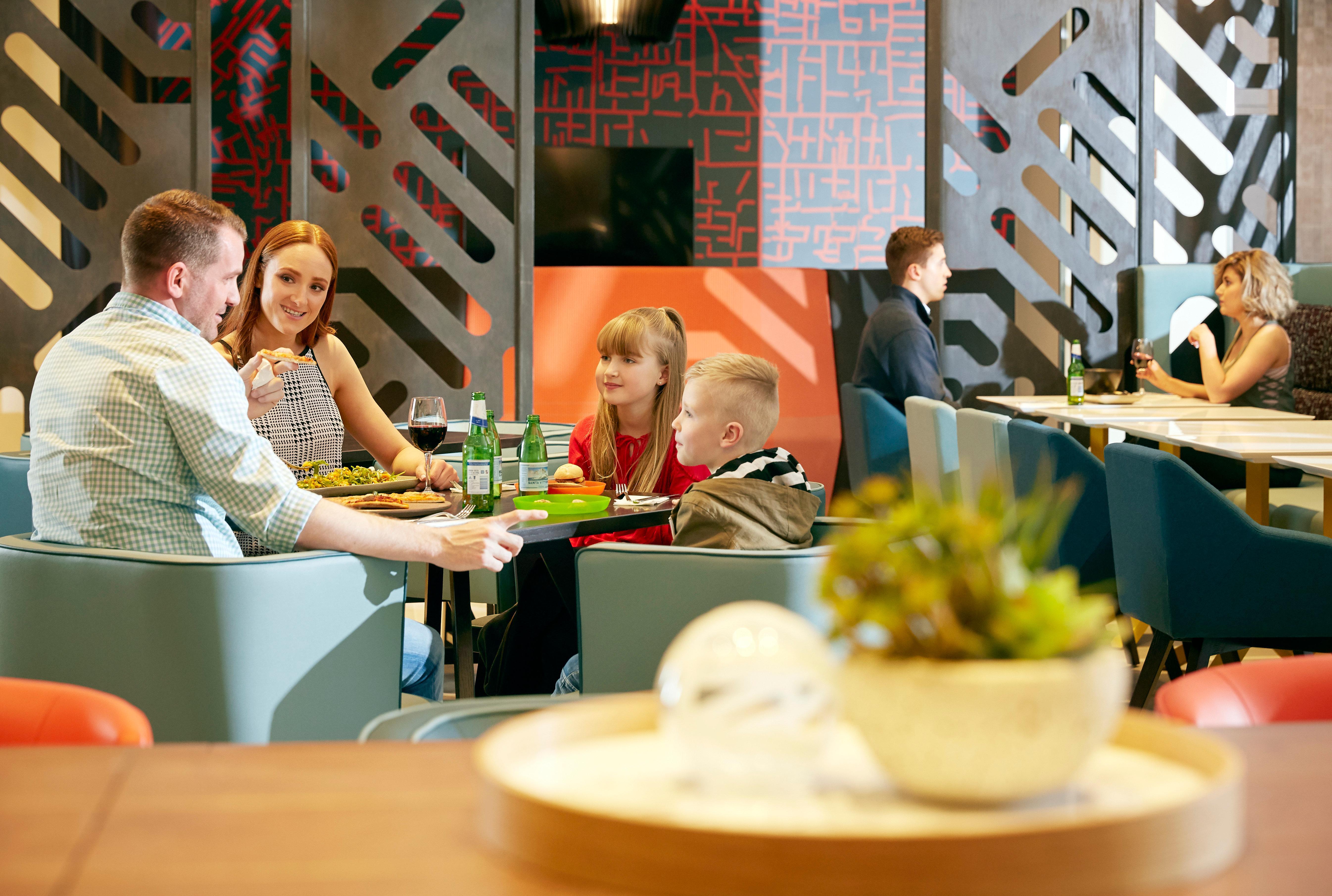 Express Centre By Ihg Hotel Adelaide