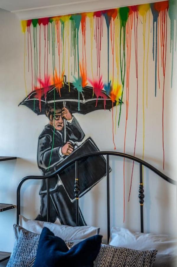 Splash Graffiti At