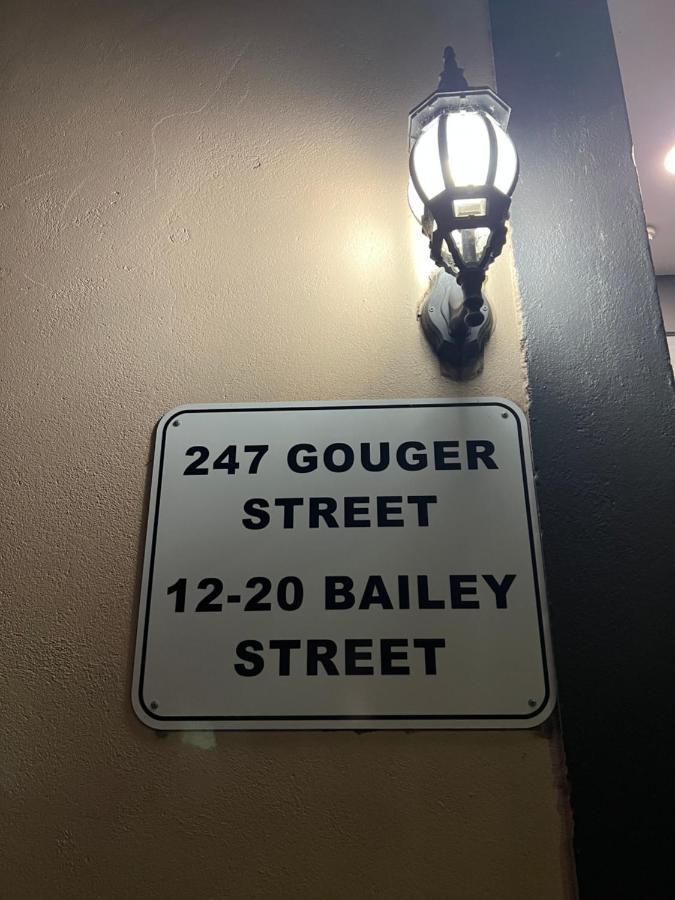 Studio410 /247 Gouger St Ex Rm At