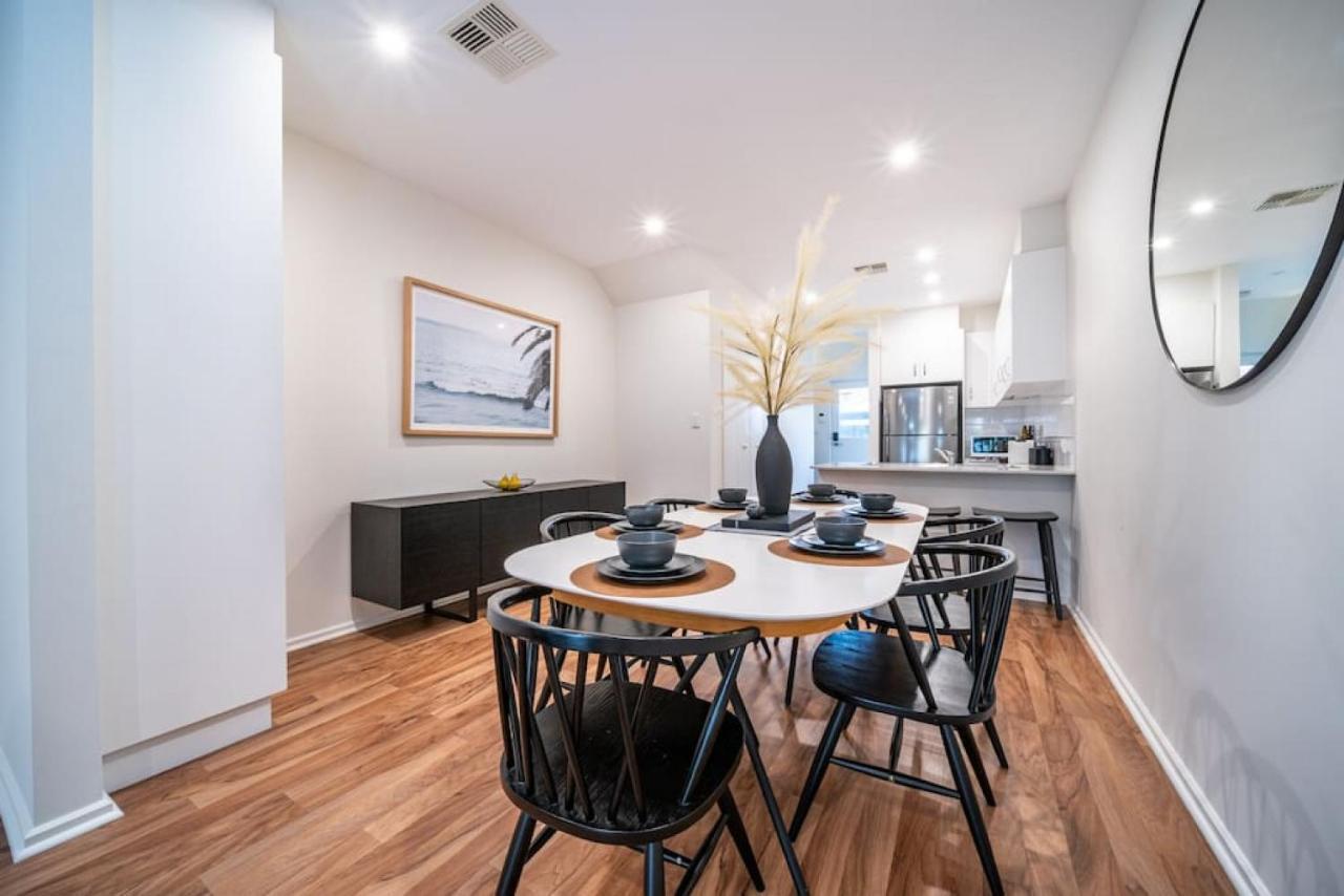 Black Oak At Brompton Adelaide