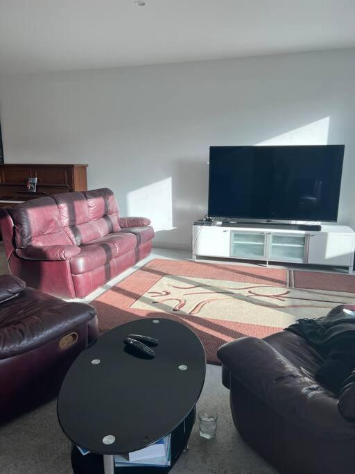 Access To Cbd Has To Offer Apartment Adelaide