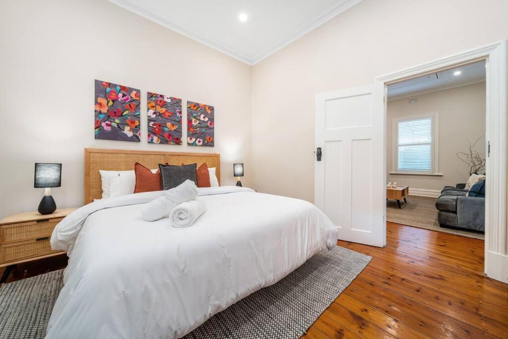 Waratah 1910 - Boutique Villa *