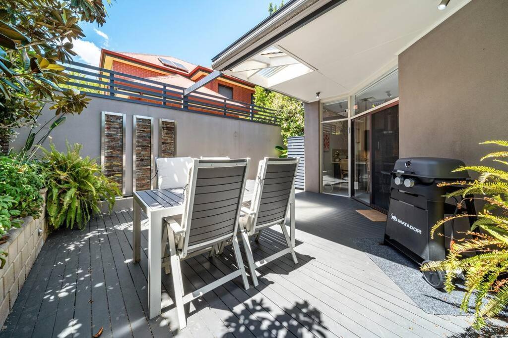 Petal And Bloom - 3br Family Cbd * Adelaide
