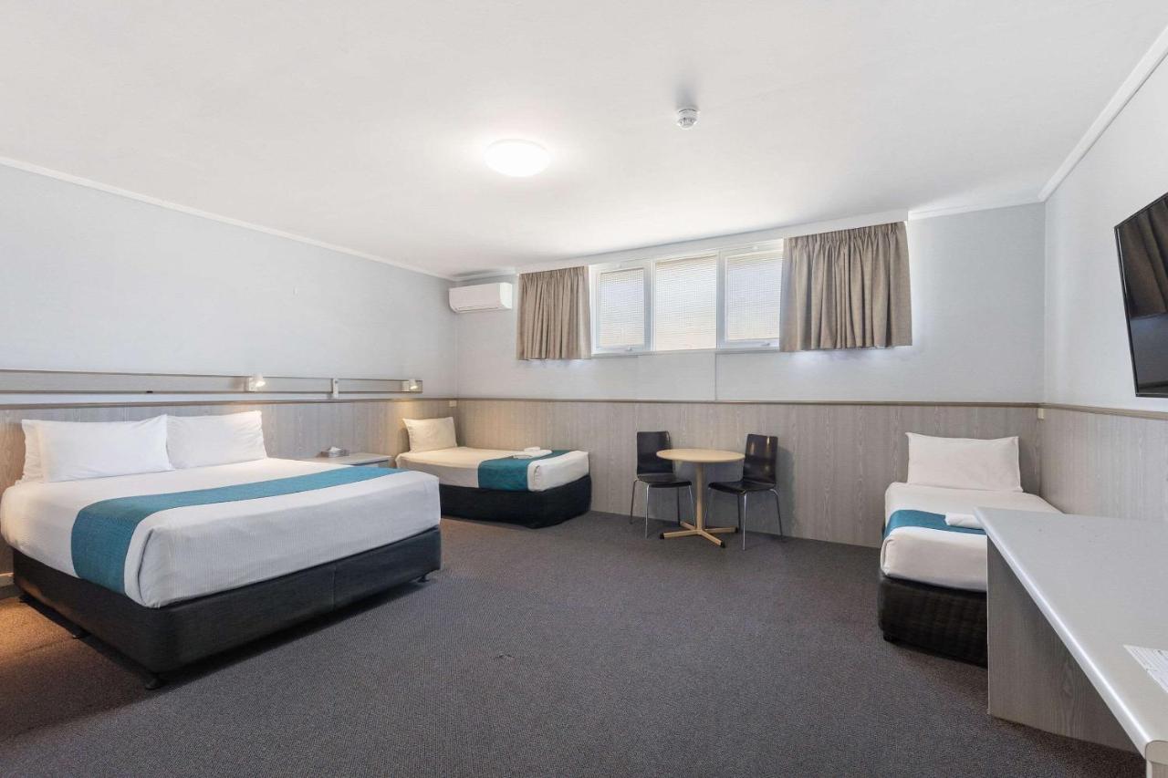 Comfort Glenelg
