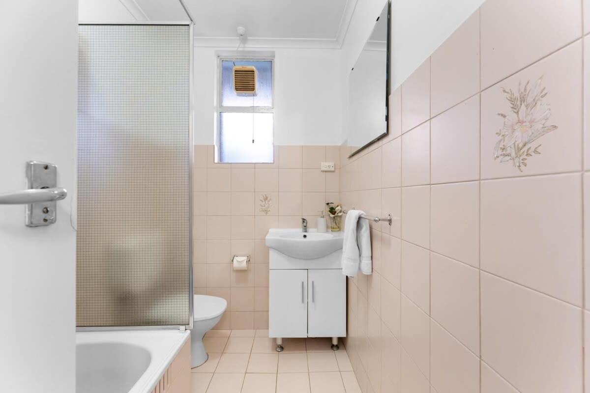 Renovated 1br Unit Cbd Parking Wi-fi South Tce Apartamento *