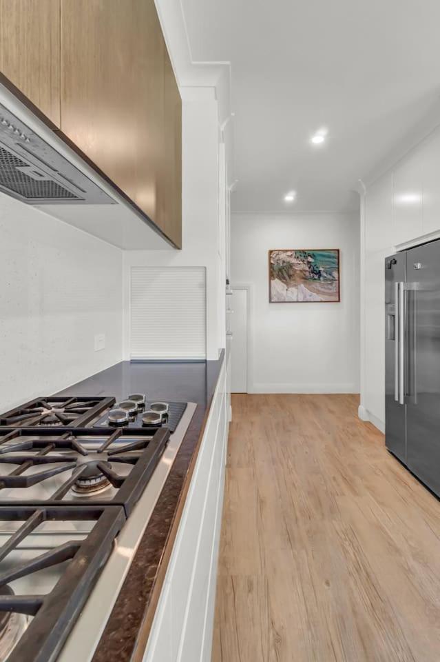 Beachfront At Sandpiper - A Spacious Coastal Escape * Adelaide