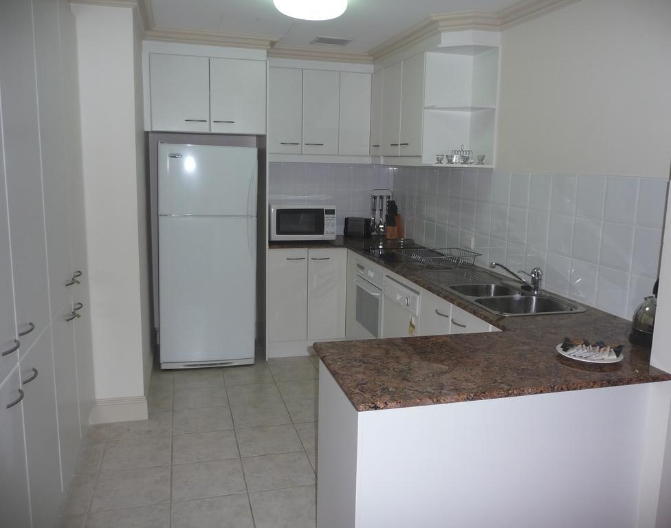 Superb In Adelaides East End Apartment *