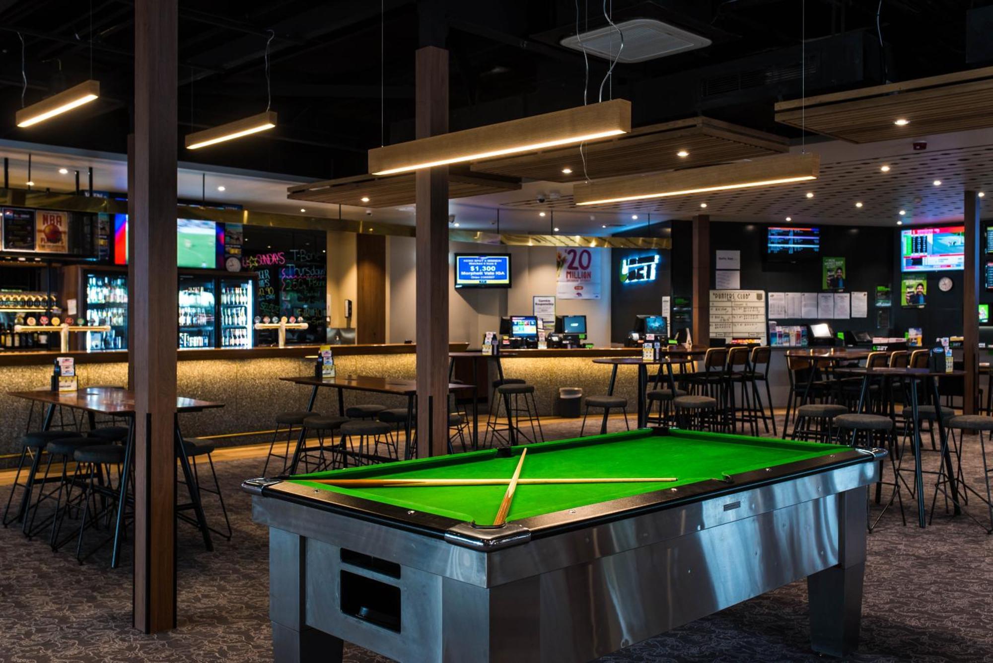 Morphett Arms Hotel