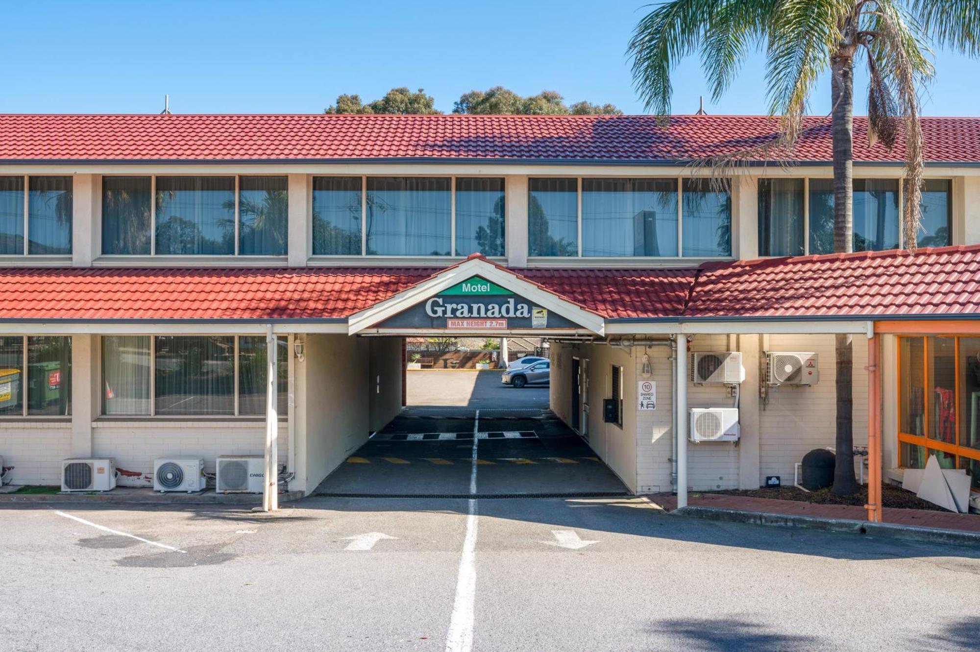 Granada Motor 3* Adelaide