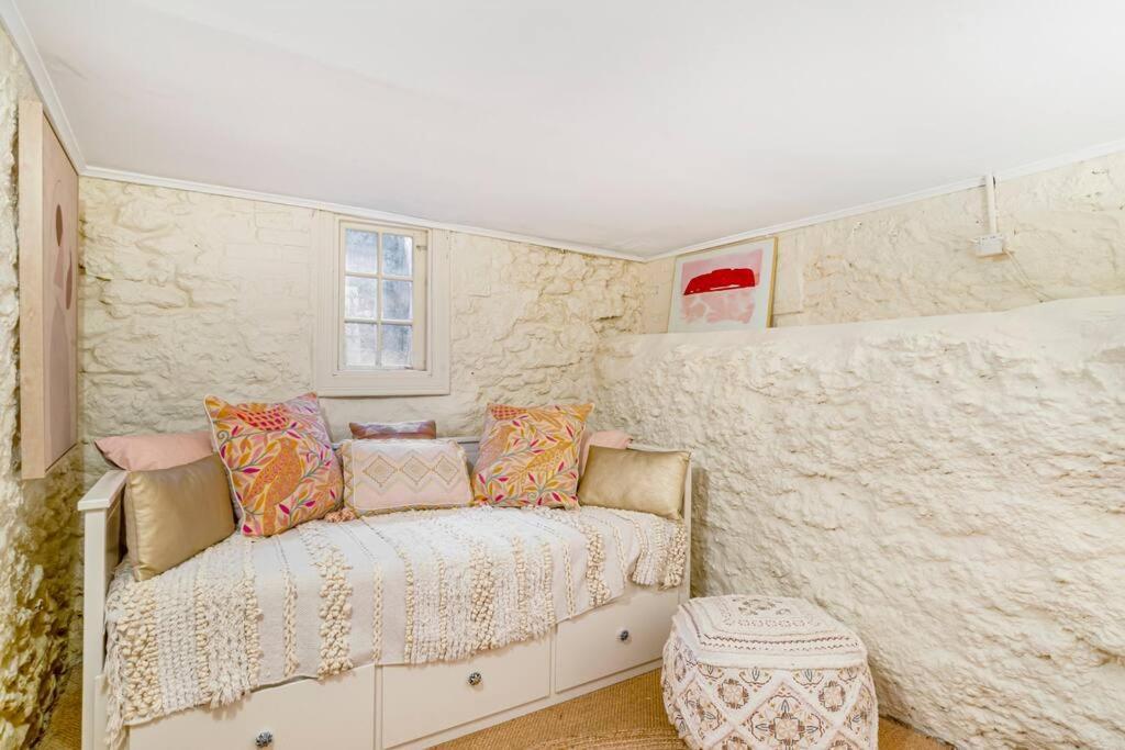 Firebird A Hallmark To Adelaides History Holiday home Adelaide
