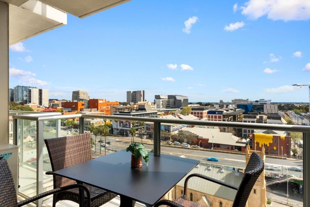 Apartment Cbd Modern 2br Free Parking