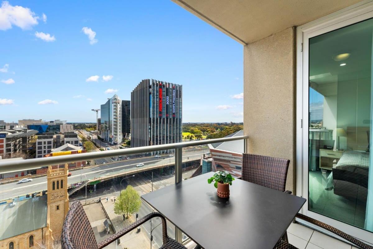 Apartment Cbd Modern 2br Free Parking Adelaide