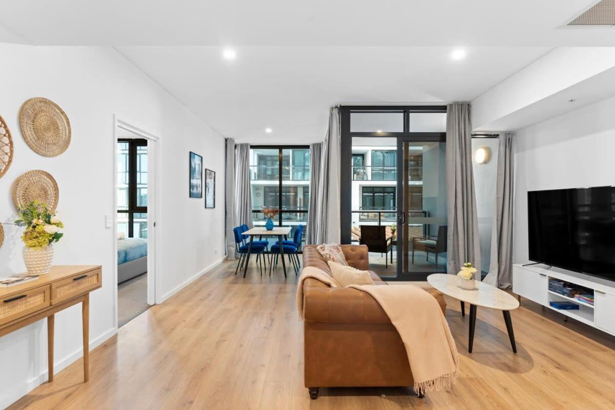 The Amazing Escape - Cbd Modern 1br Apartment Adelaide