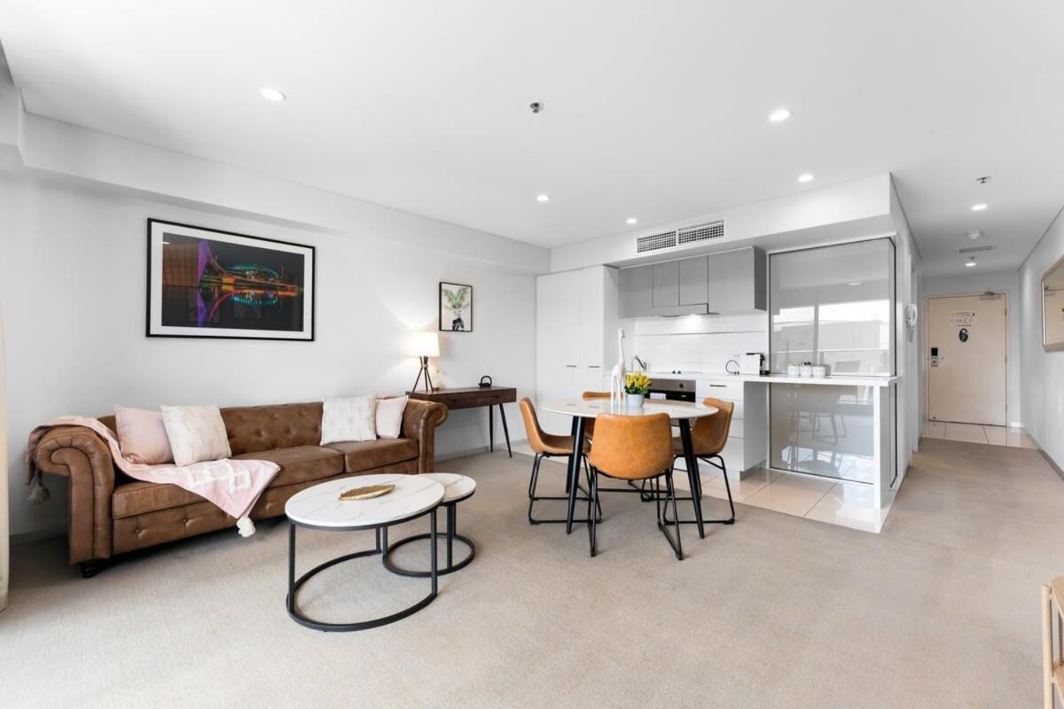 Cbd 1br Apt-104 North Terrace-walkable Cityview *