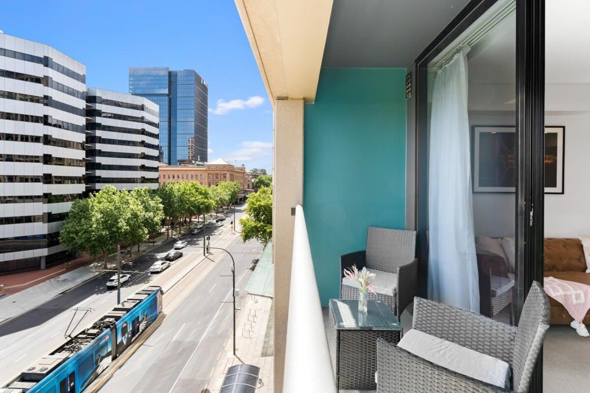 Apartment Cbd 1br Apt-104 North Terrace-walkable Cityview *
