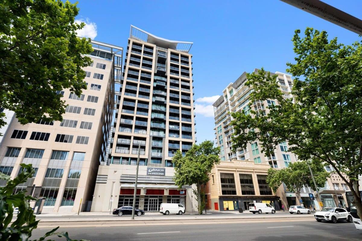 Cbd 1br Apt-104 North Terrace-walkable Cityview *