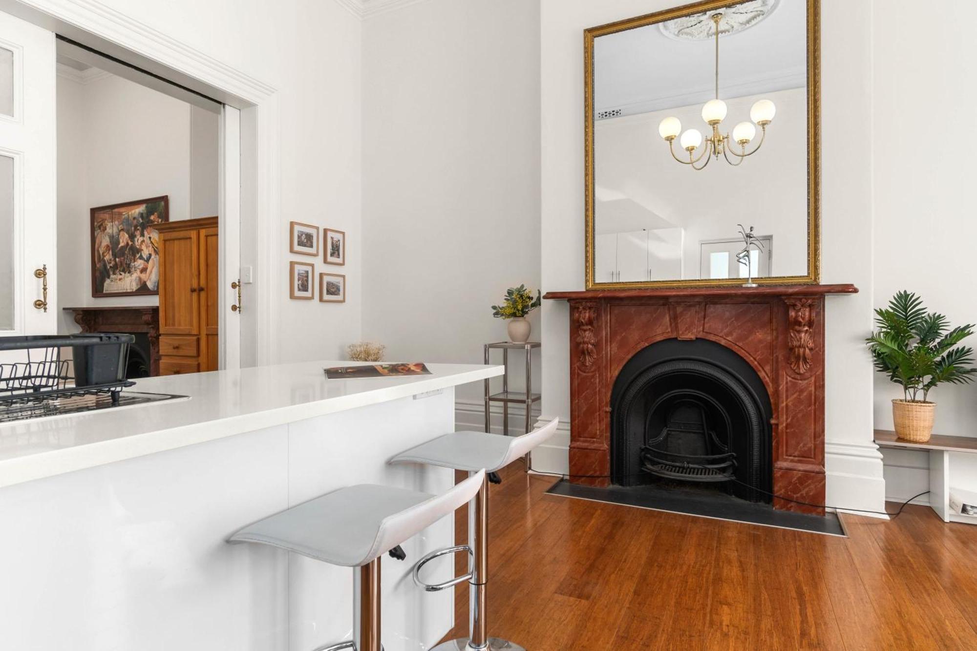 Timeless Cbd Sanctuary - 1br - Heart Of *