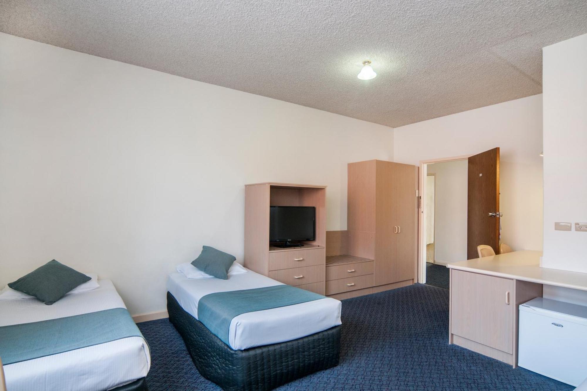 Comfort Regal Park Hotel 3*