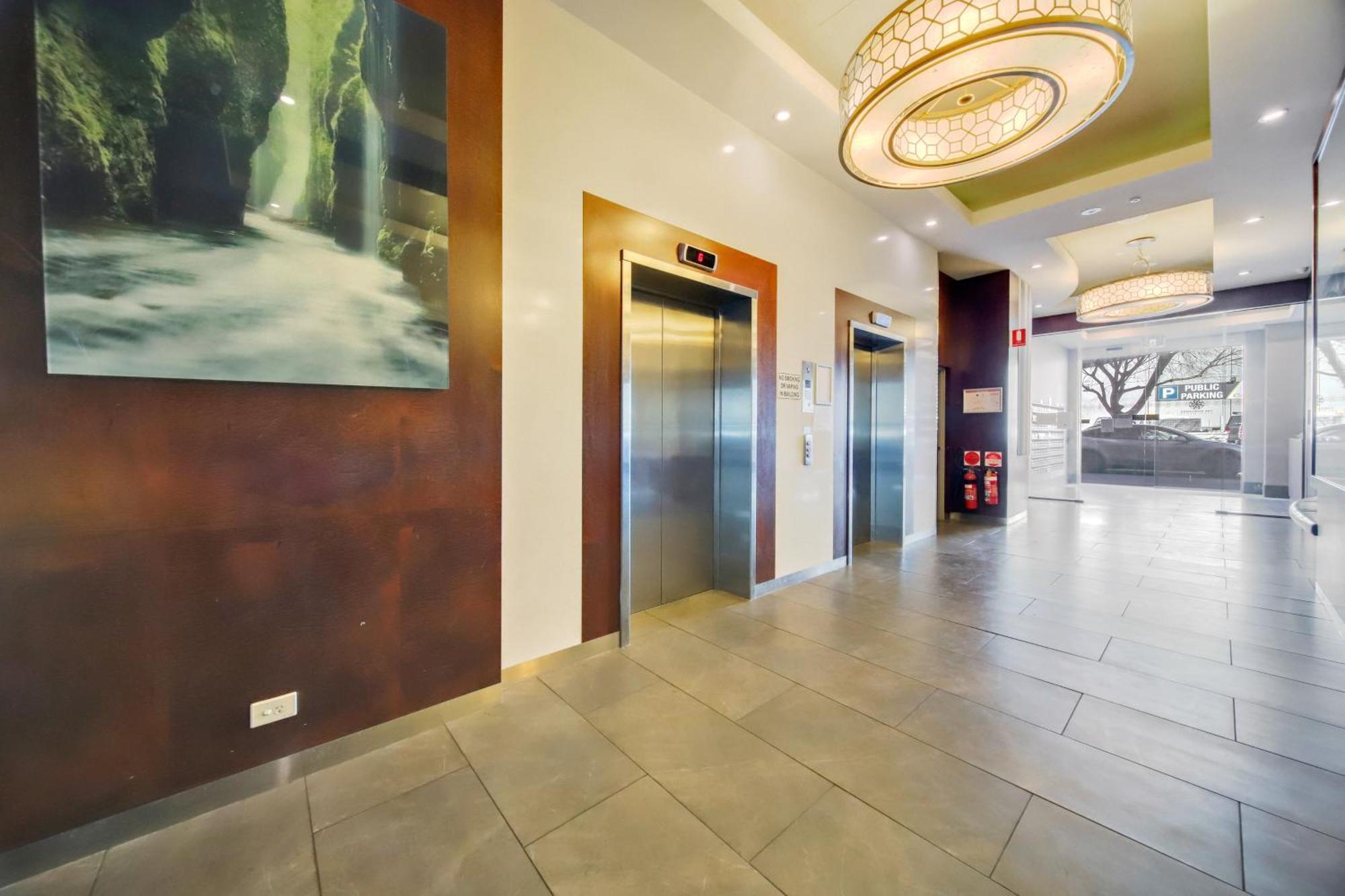 Luxury 2br Serviced 1206 At The Rowlands Apartment *