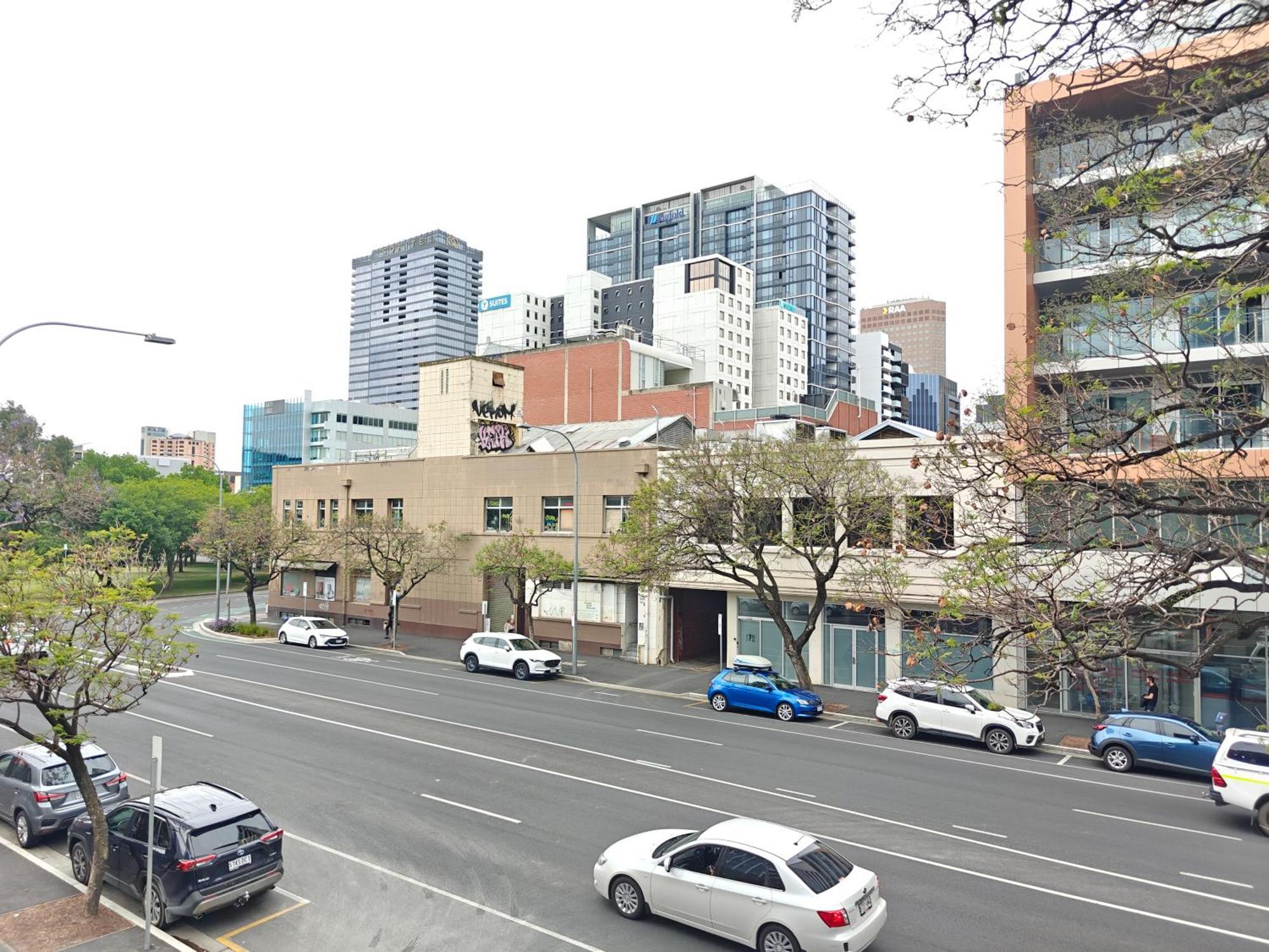 Luxury 2br In The Heart Of Cbd Apartment *