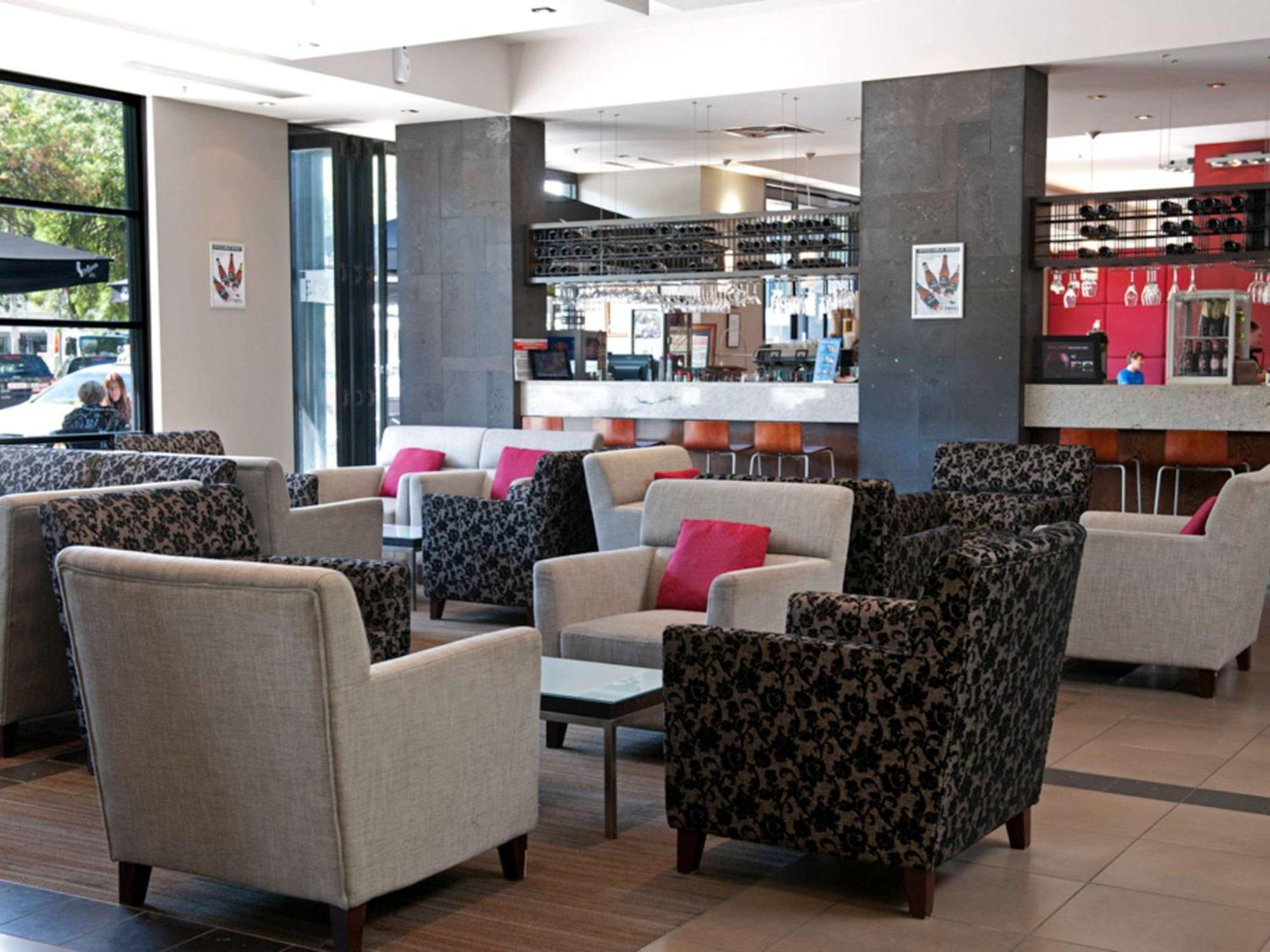 Hotel Mantra Hindmarsh Square Adelaide