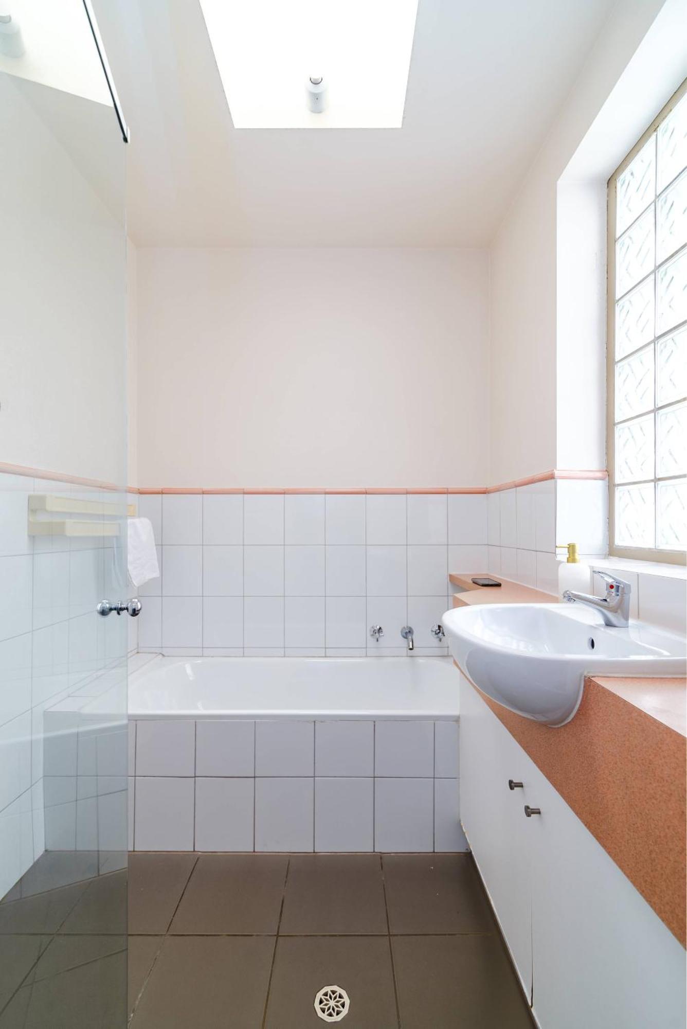 Holiday home 2br Urban Nest Cosy & - Free Parking