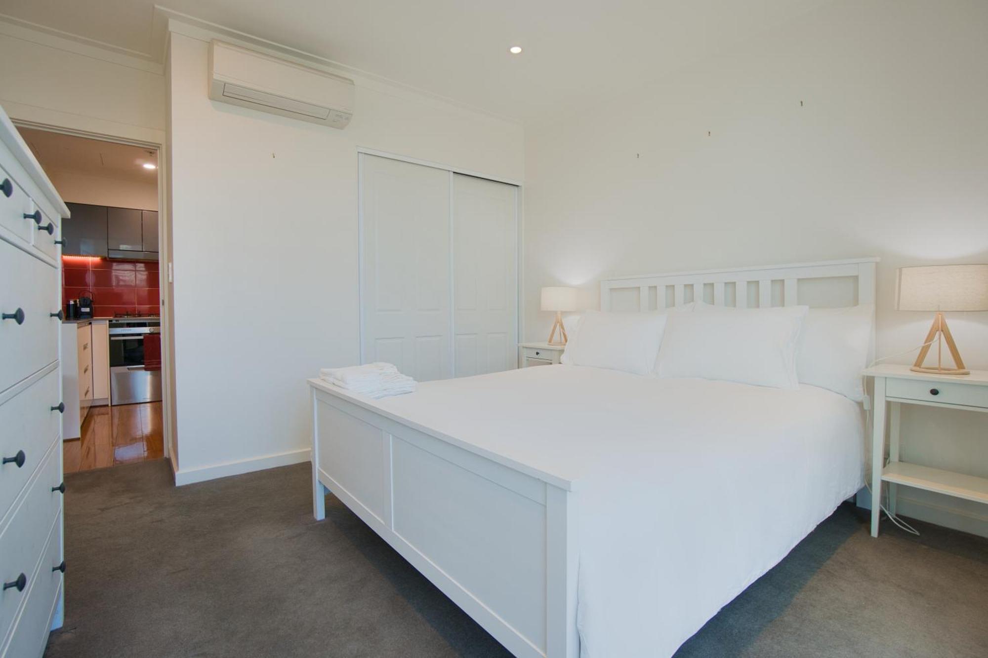 Aparthotel Amyra Residences At The Rowlands