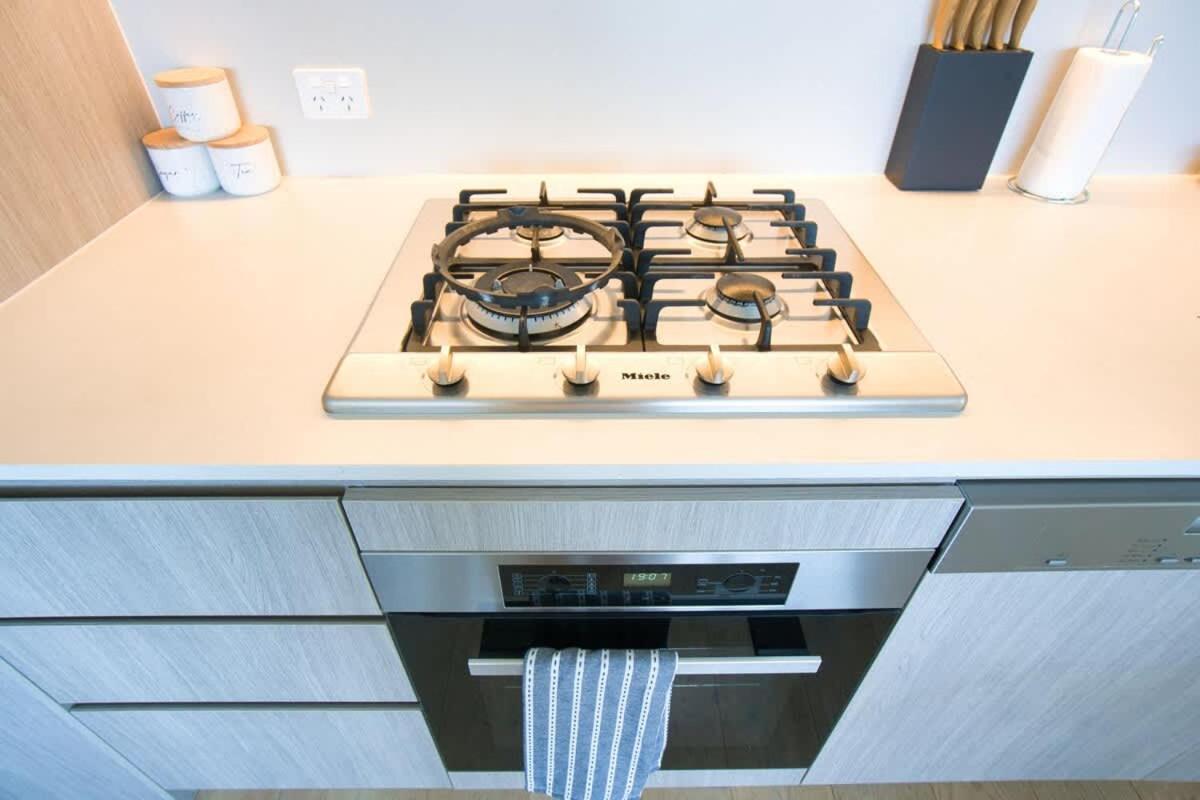 Apartment Serenity In The Sky - 2br In Rundle Mall