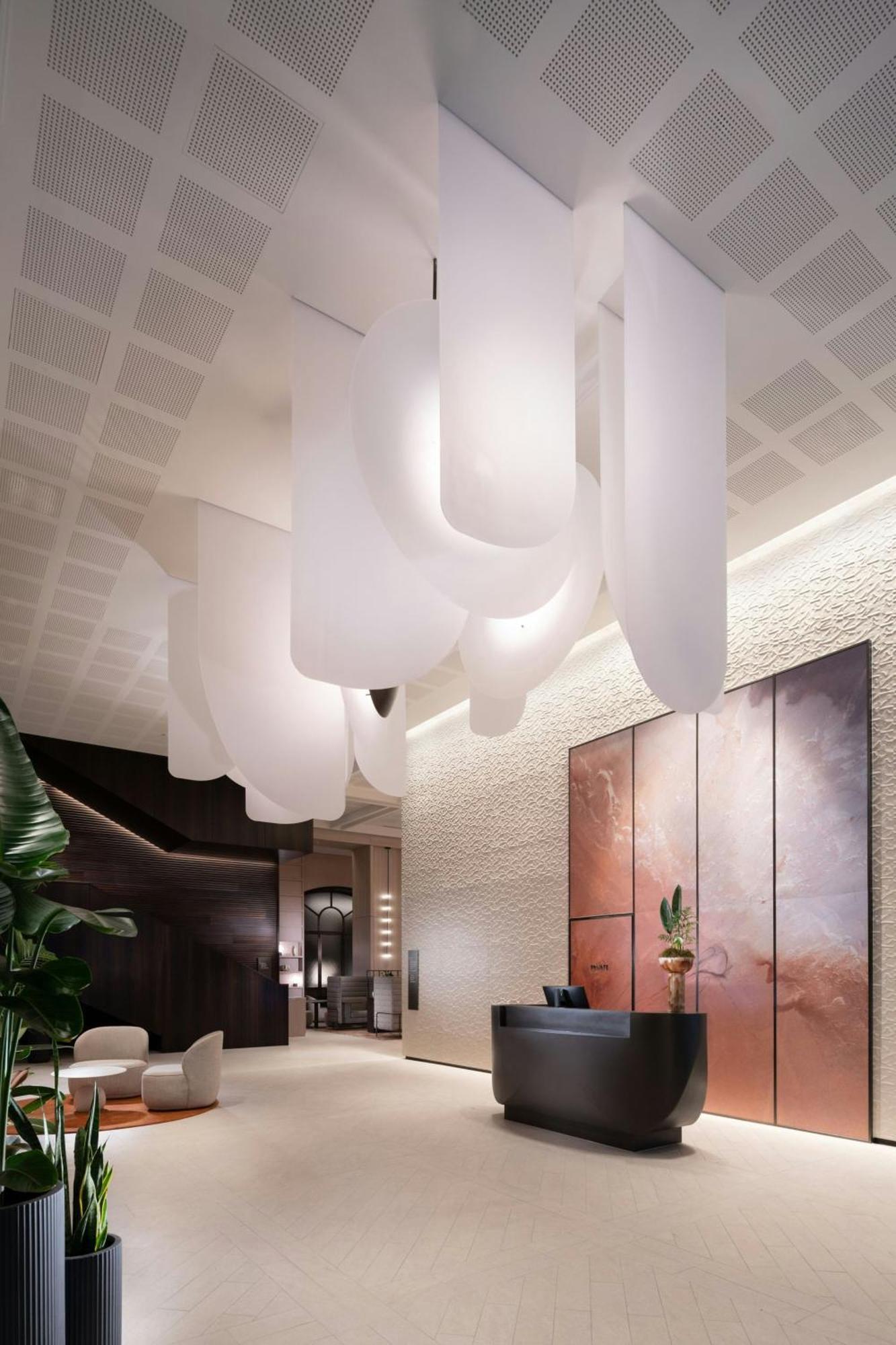 Marriott Hotel 5*