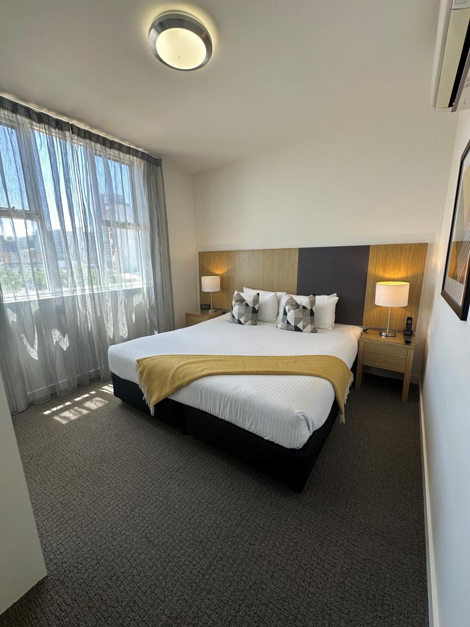 Quest King William South 4* Adelaide