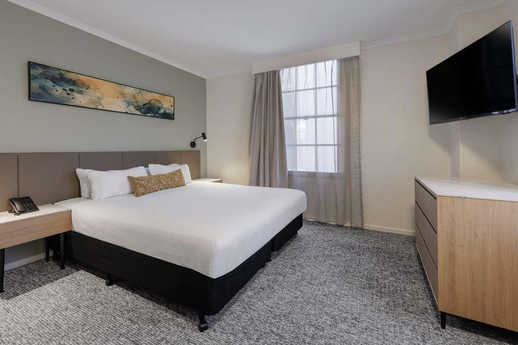 Hotel The Chancellor On Currie 4*